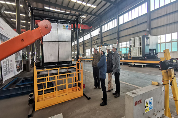 土木与环境工程学院一行考察济南工程职业技术学院装配式建筑实训实验室