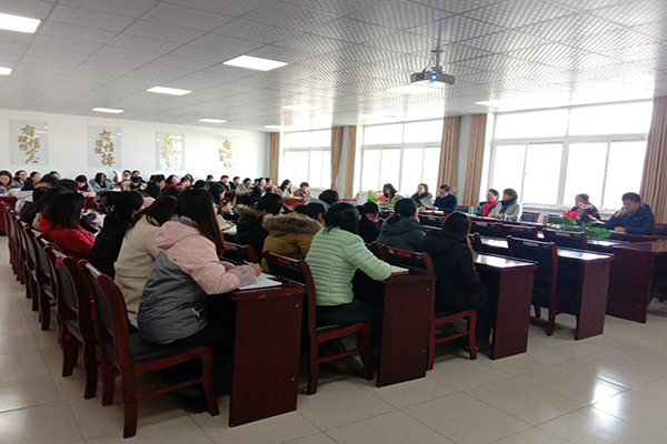 我院召开全体教职工大会暨安全稳定工作会议