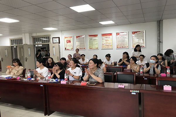 土木与环境工程学院党总支开展“争当育人楷模”教师节系列活动