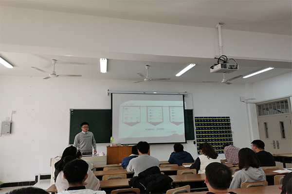 城市建设学院第一学生党支部召开党史学习教育推进会暨学生交流座谈会