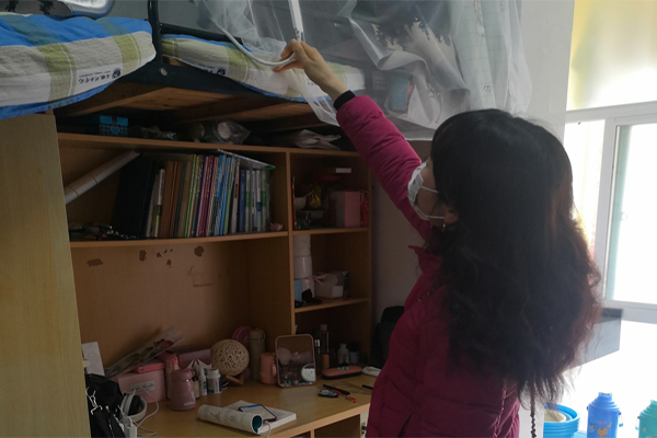 城市建设学院劳动教育“四化”工程系列报道——   全体学工人员深入学生宿舍开展卫生安全检查