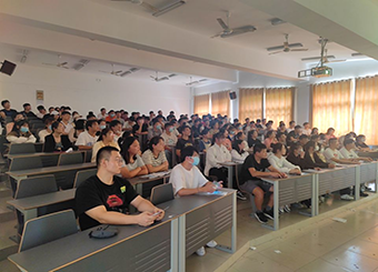 城市建设学院优秀校友分享会（一） ——中核二二建设有限公司王安东