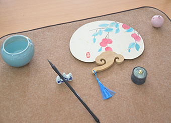 非遗“团扇”进课堂——“迎春而画扇，喜乐而忘暑”