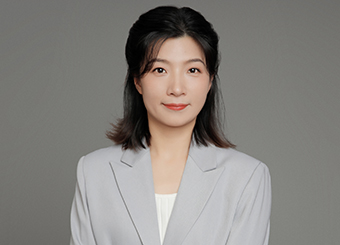 副教授——易苗苗