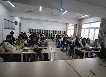 城市建设学院风景园林职业生涯规划交流会顺利开展