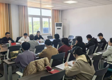 城市建设学院召开科研项目申报书专家指导会