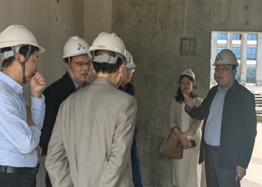 副校长李金星一行赴安庆国丰住宅产业化集团有限公司开展 “访企拓岗”调研活动